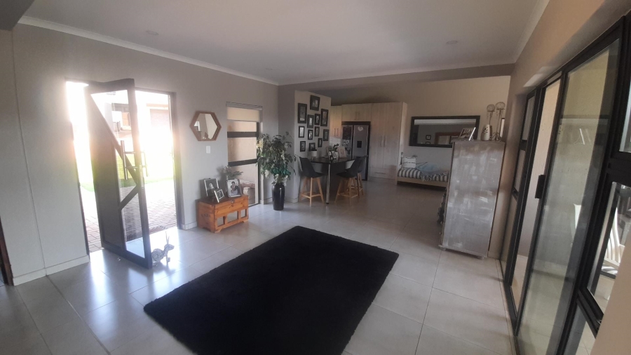 2 Bedroom Property for Sale in Leloko North West